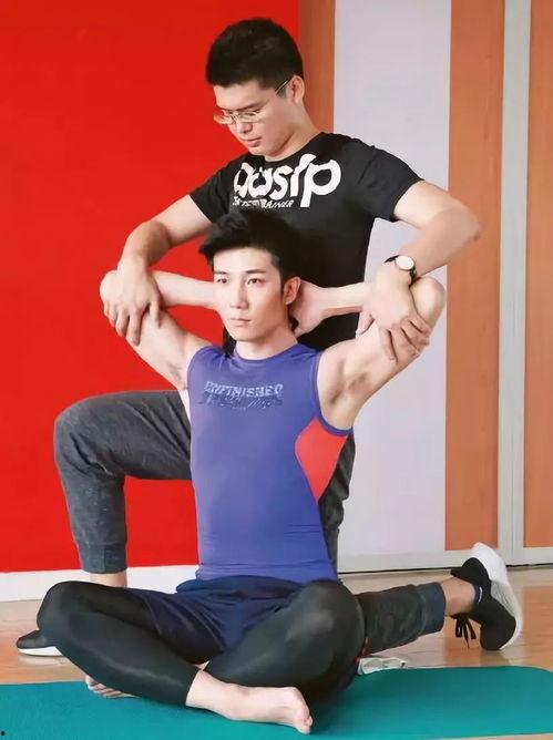 明星被動(dòng)拉伸圖片,高效被動(dòng)拉伸動(dòng)作，輕松塑造完美身材