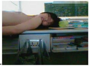 教室門邱佳卉完整視頻,完整視頻揭露驚人真相